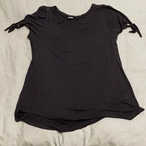 Old navy open shoulder tie sleeve